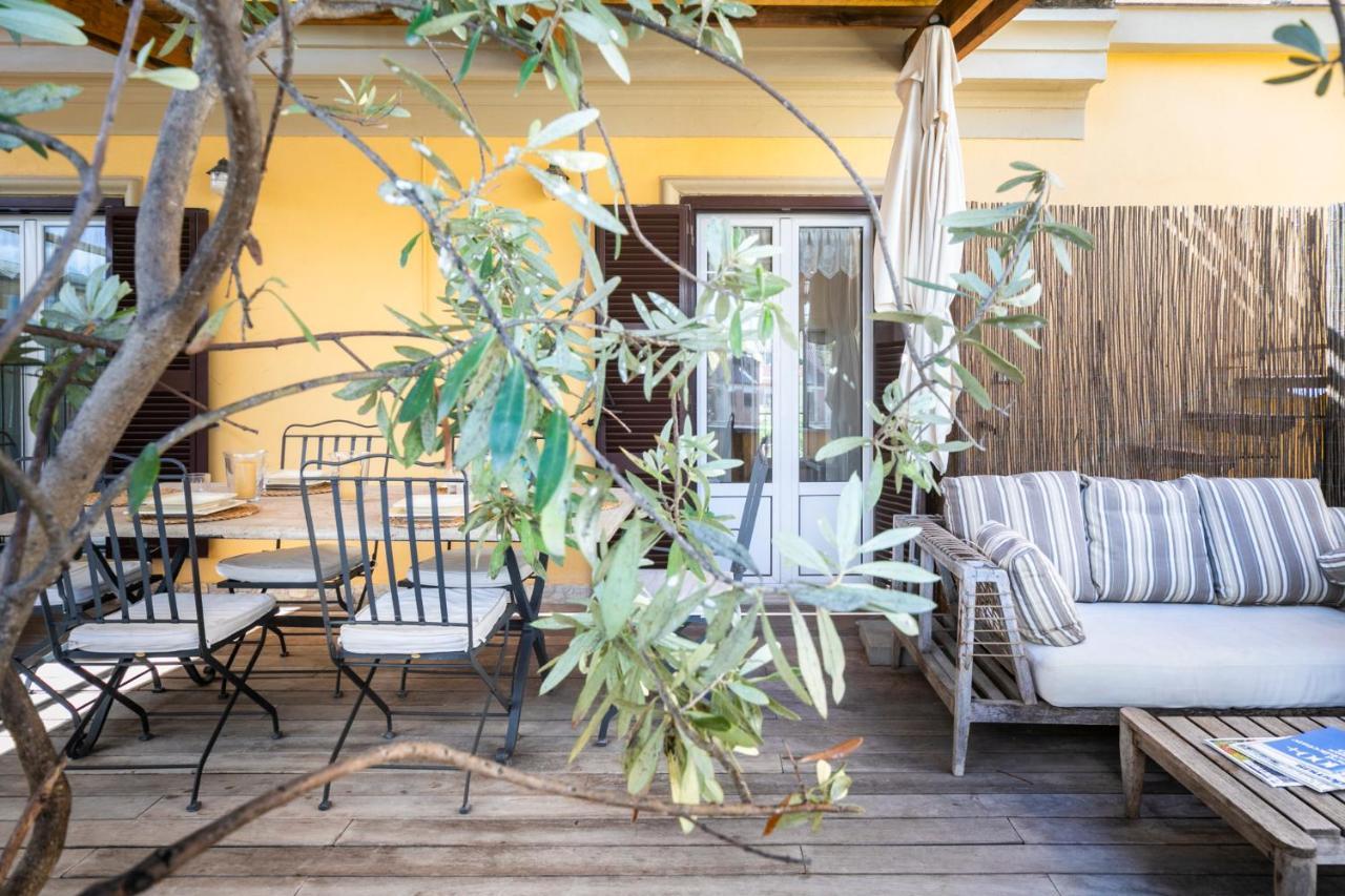 Luxury Penthouse In Trastevere โรม ภายนอก รูปภาพ