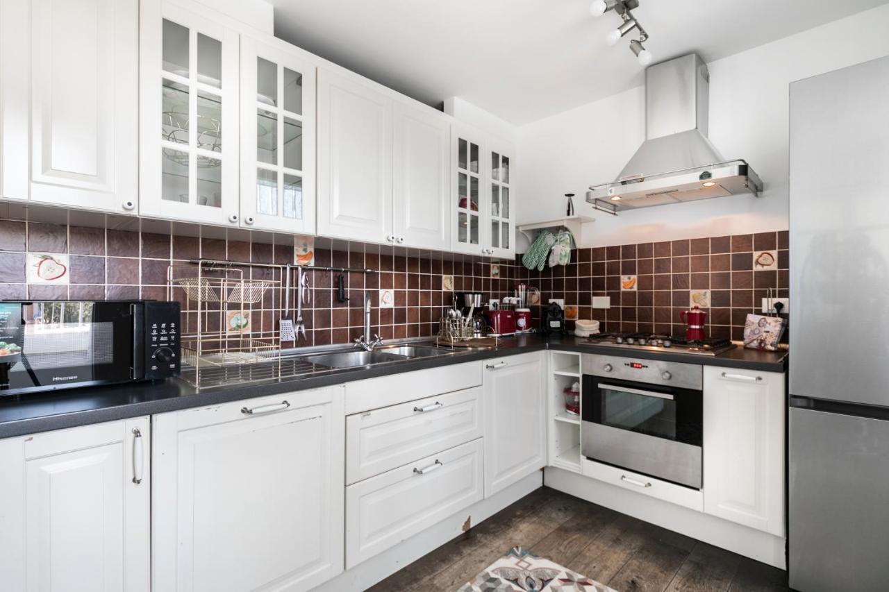 Luxury Penthouse In Trastevere โรม ภายนอก รูปภาพ