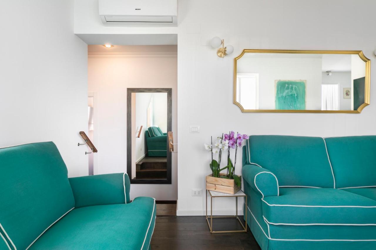 Luxury Penthouse In Trastevere โรม ภายนอก รูปภาพ