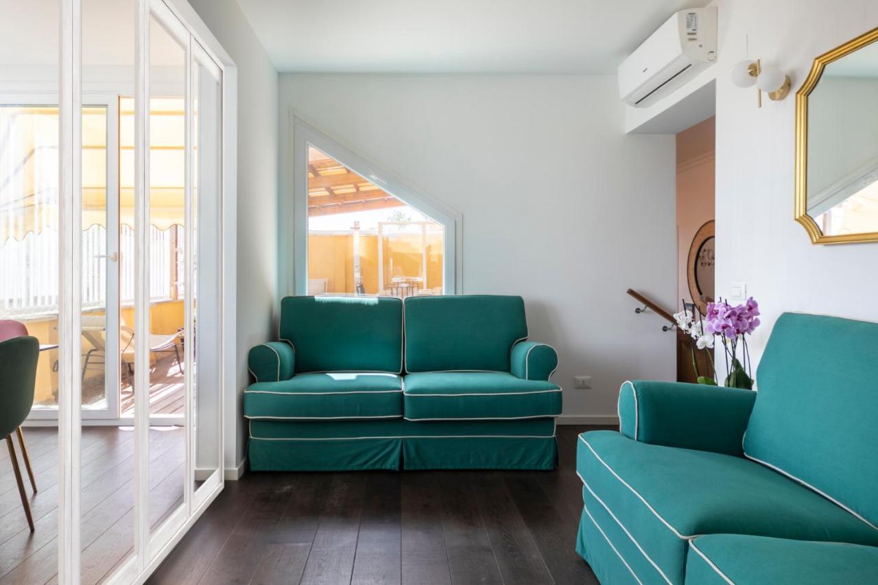 Luxury Penthouse In Trastevere โรม ภายนอก รูปภาพ